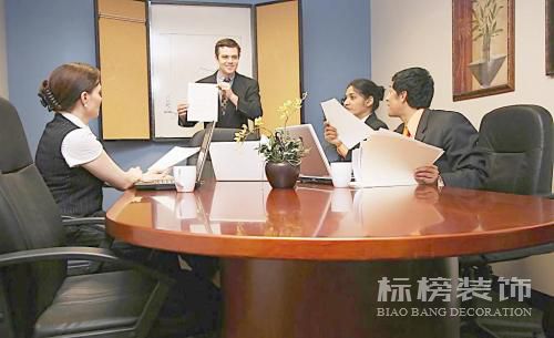 1000平米的辦公室如何設(shè)計裝修？